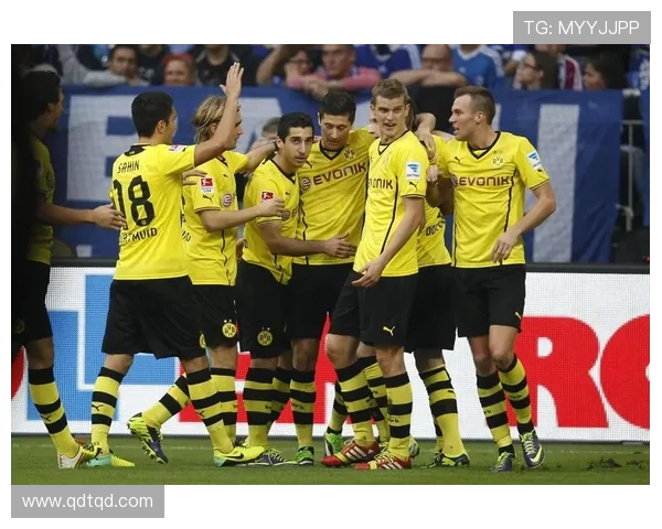 保罗乔治率领球队重燃夺冠希望展现领袖风范与关键时刻统治力