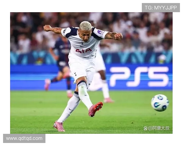 多特蒙德迎强敌鏖战绿茵巅峰激情对决再掀欧洲足坛风云